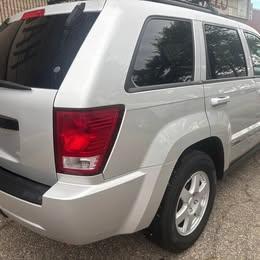 Jeep Grand Cherokee Laredo 4WD 2010