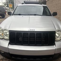 Jeep Grand Cherokee Laredo 4WD 2010