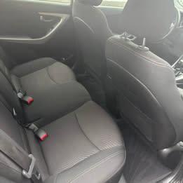 Hyundai Elantra SE 6AT 2016