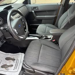 Ford Focus SE Sedan 2009