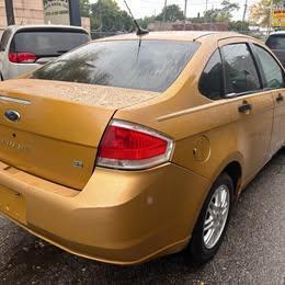 Ford Focus SE Sedan 2009