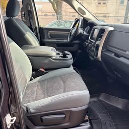 RAM 1500 SLT Crew Cab SWB 4WD 2017