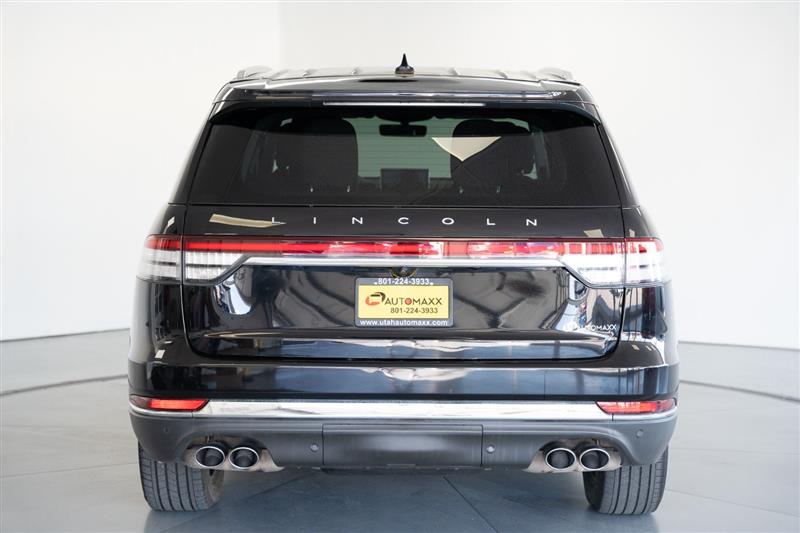 Lincoln Aviator  2020