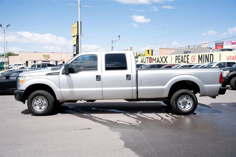 2016 Ford F-350 XLT Lariat photo 4