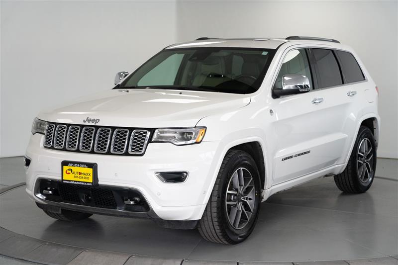 2021 Jeep Grand Cherokee Overland photo 3