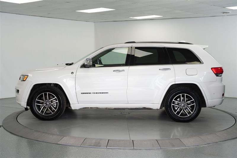 2021 Jeep Grand Cherokee Overland photo 4