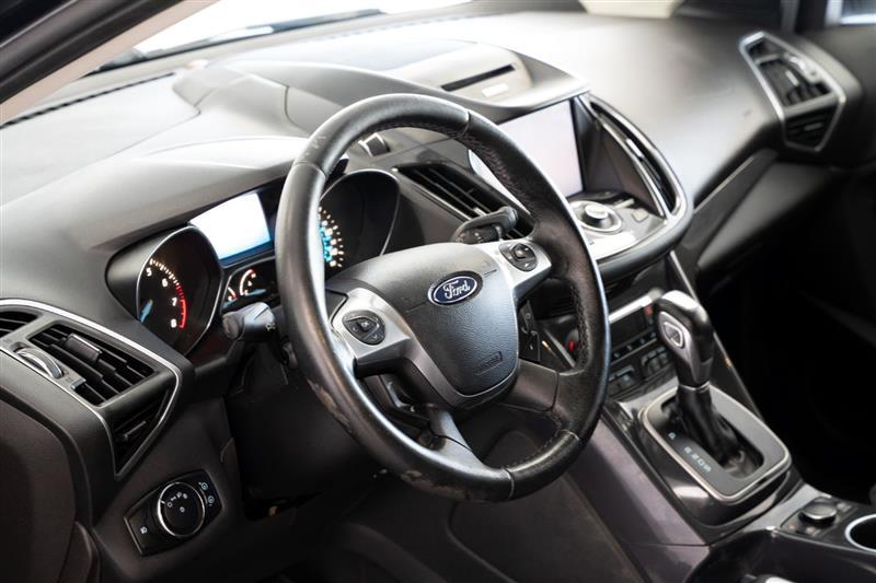 2013 Ford Escape Titanium photo 14