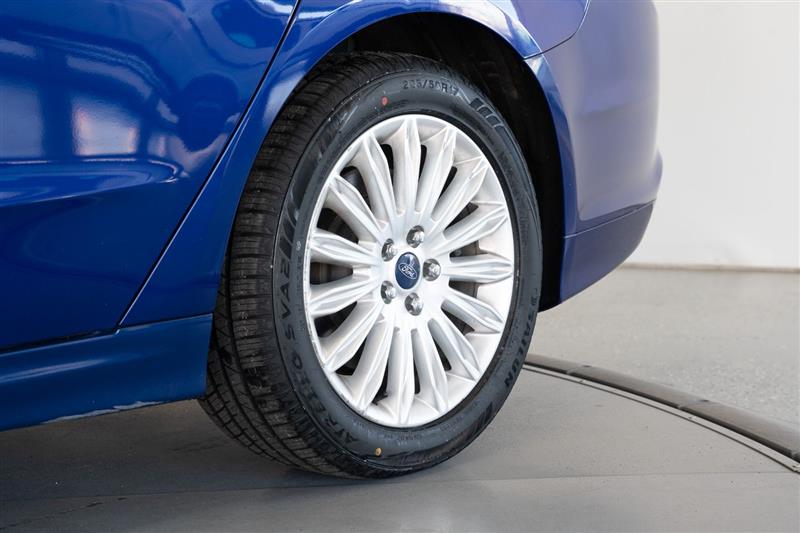 Ford Fusion Energi  2016