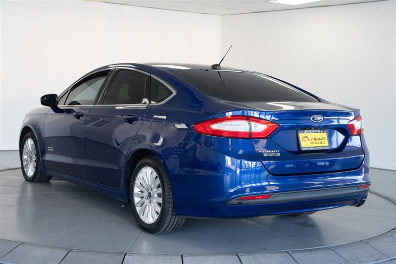 Ford Fusion Energi  2016
