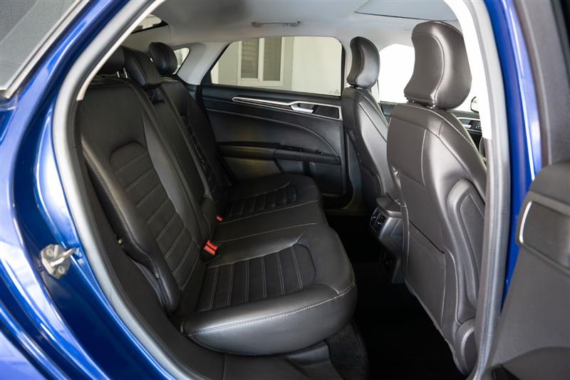 Ford Fusion Energi  2016