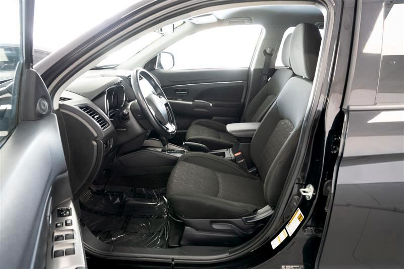 2021 Mitsubishi Outlander Sport ES photo 17