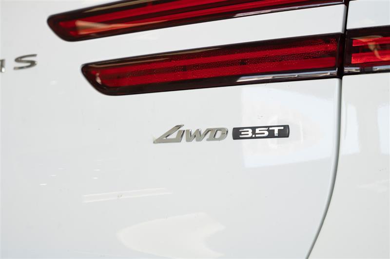Genesis GV70  2022