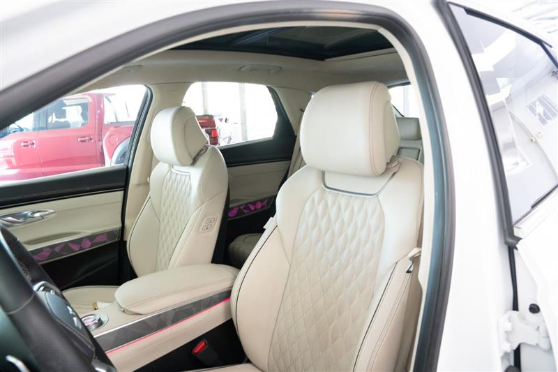 Genesis GV70  2022