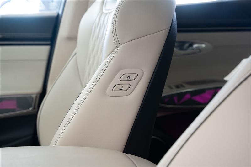 Genesis GV70  2022