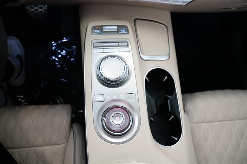 Genesis GV70  2022