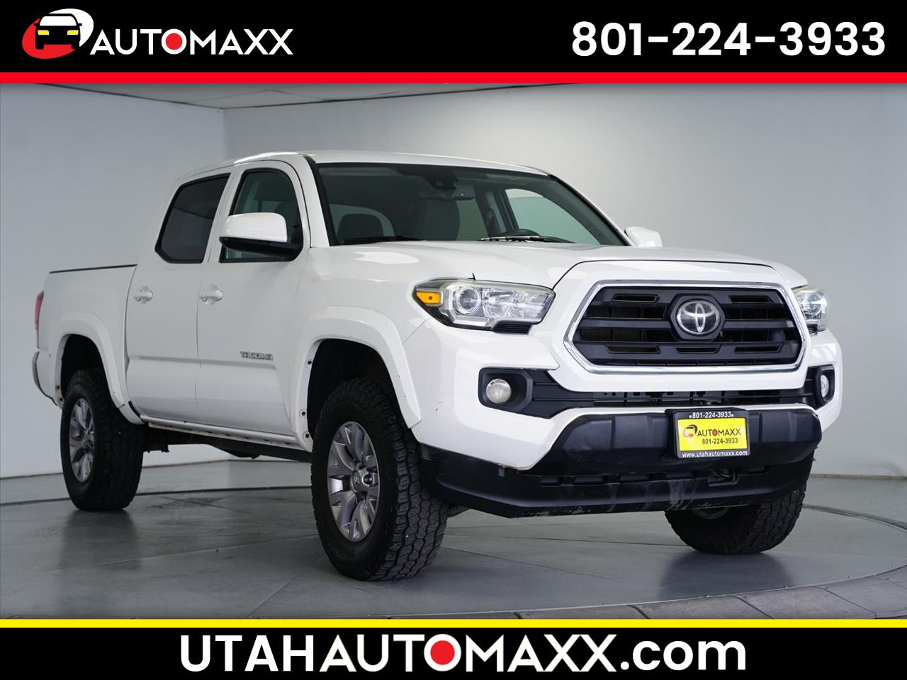 2018 Toyota Tacoma SR Double Cab 5' Bed V6 4x4 AT (Natl)