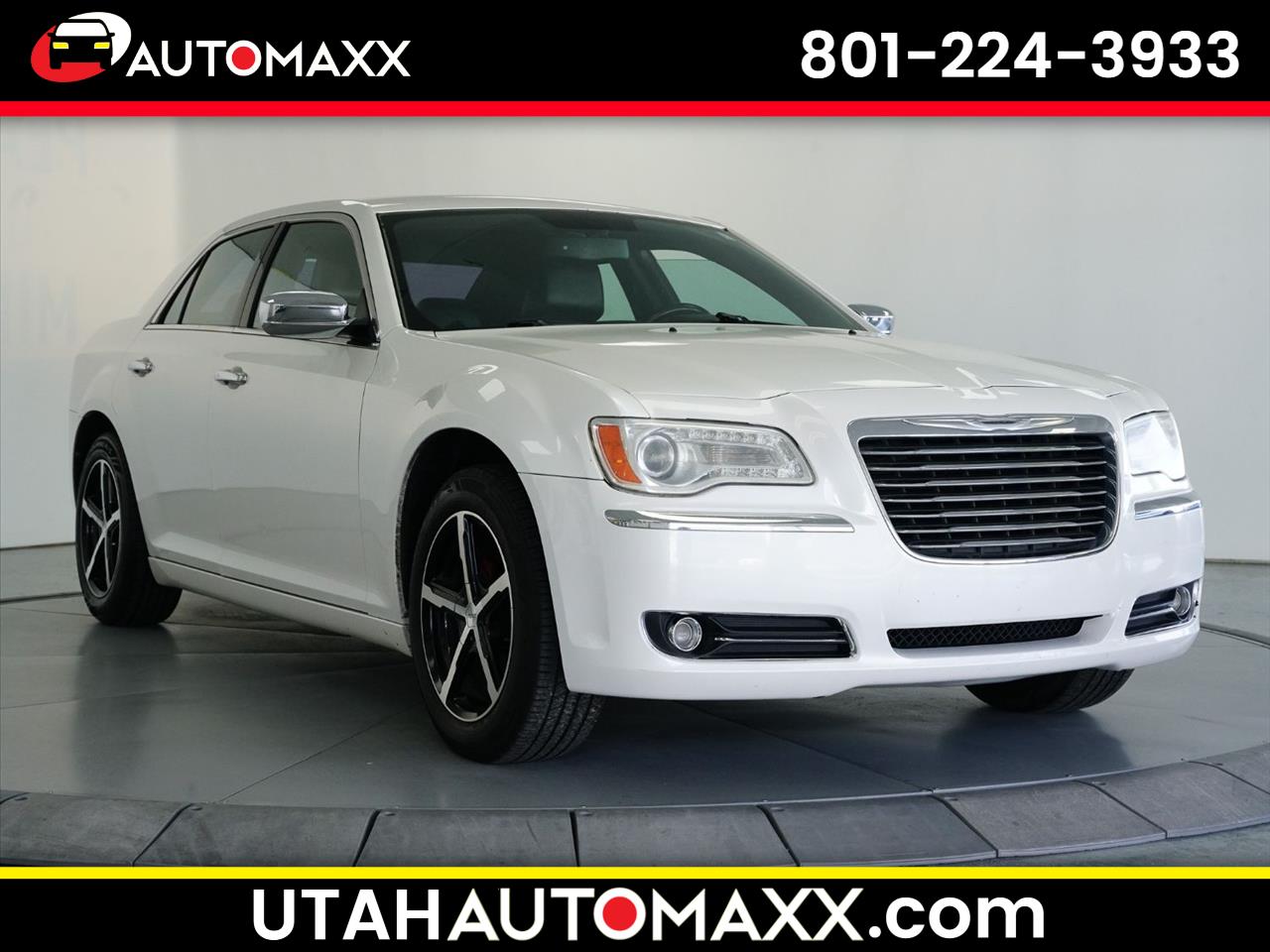 2011 Chrysler 300 4dr Sdn Limited RWD