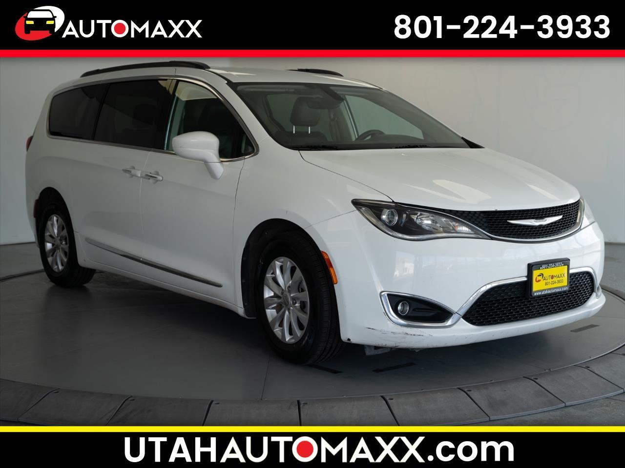 2017 Chrysler Pacifica Touring-L FWD