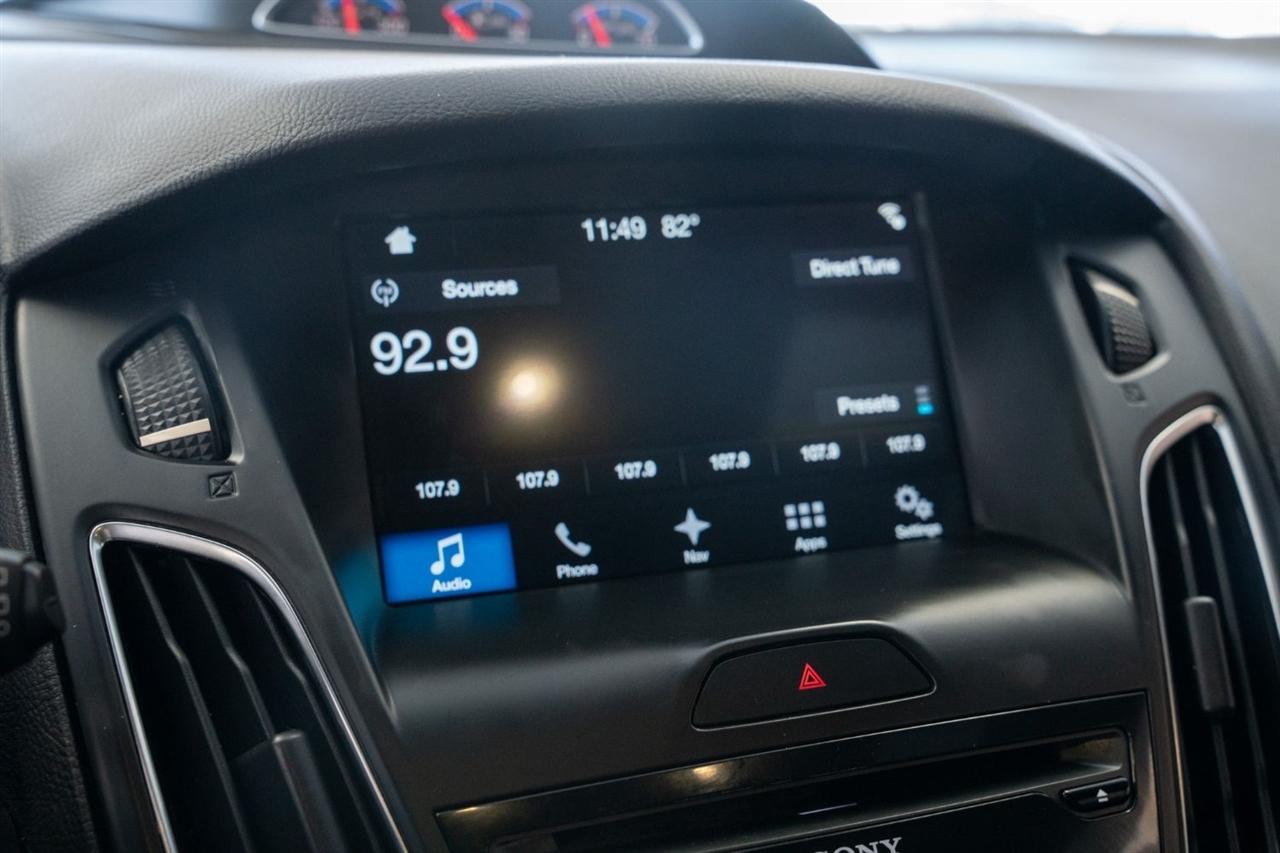 Ford Focus photo 19