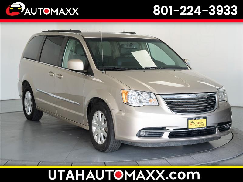 2015 Chrysler Town & Country Touring