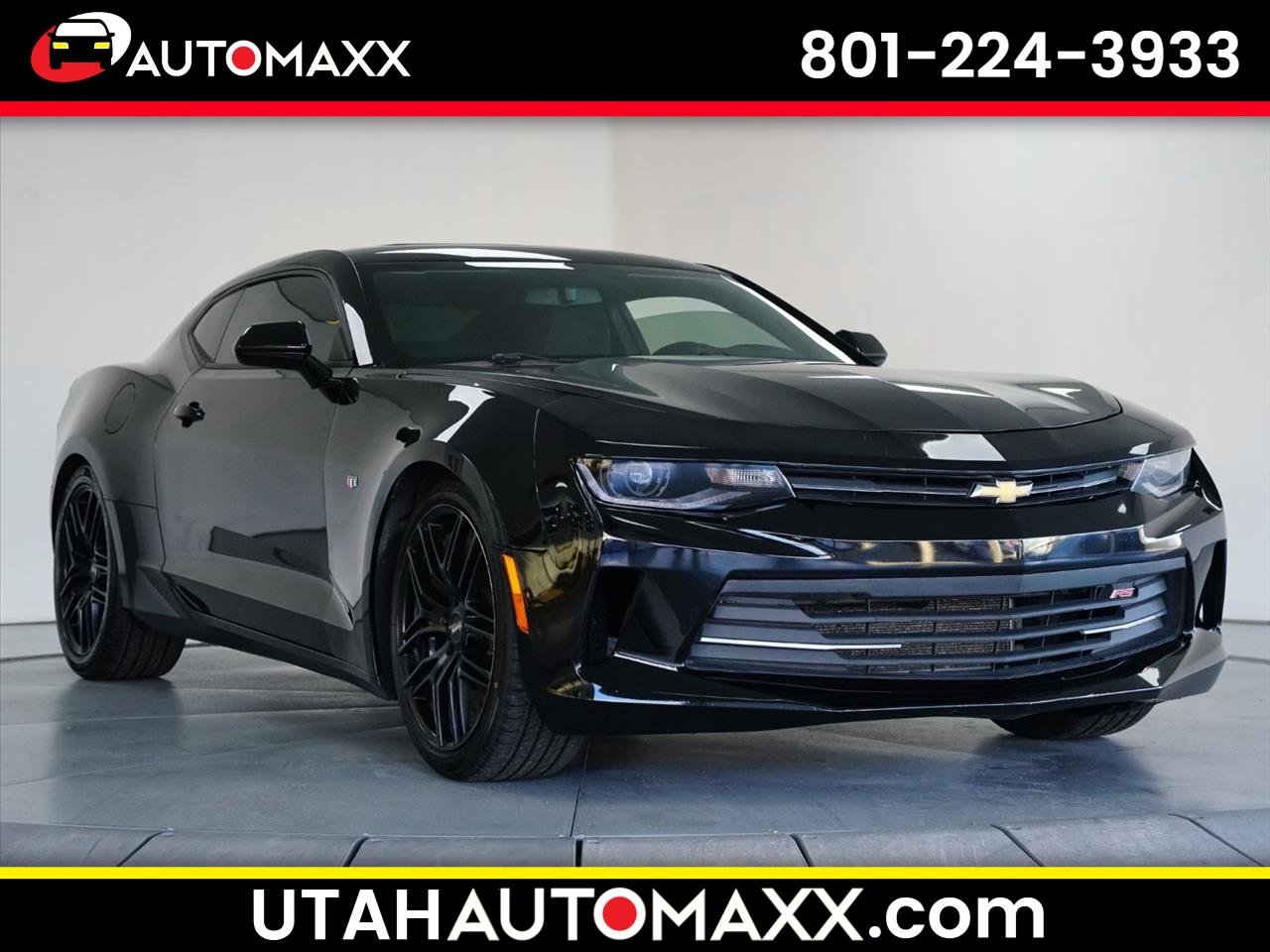 2017 Chevrolet Camaro 2dr Cpe 1LT