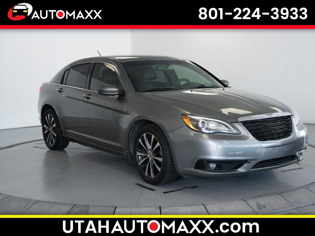 2013 Chrysler 200 4dr Sdn Limited