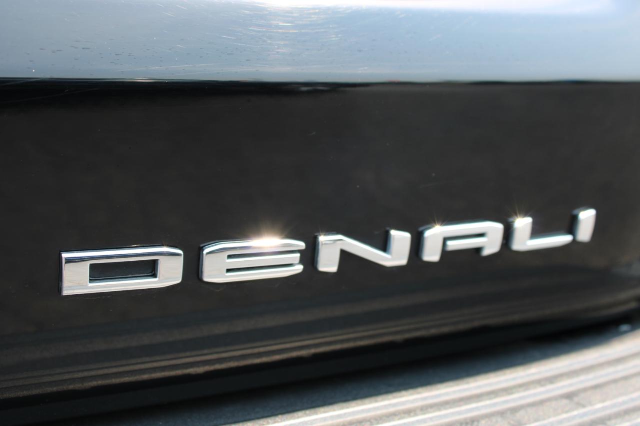 GMC Yukon  2023