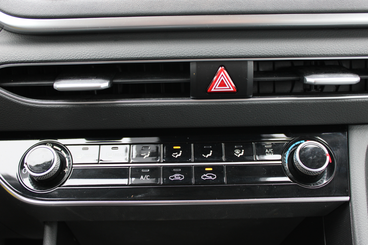 Hyundai Sonata SE 2021