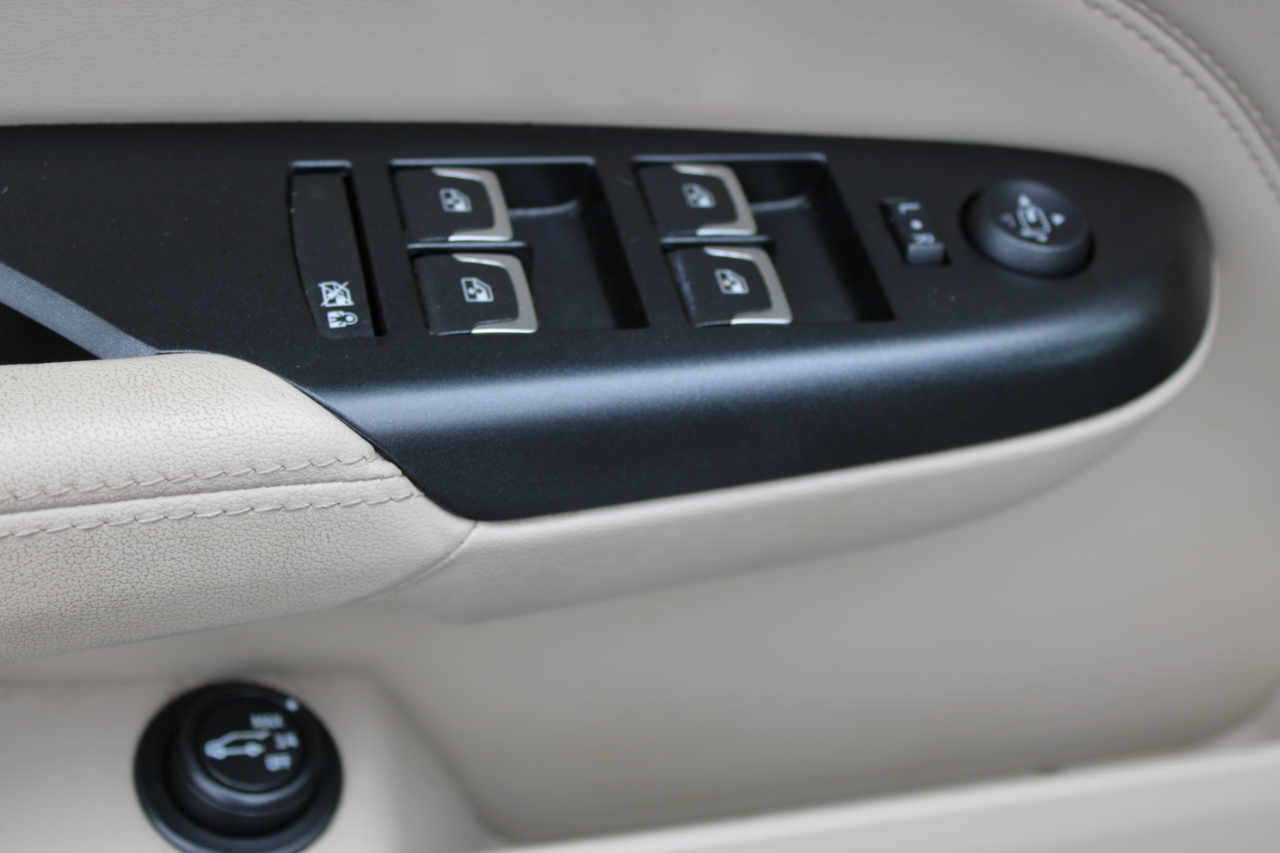 Cadillac SRX Luxury Collection 2014 Cadillac SRX Luxury Collection 2014