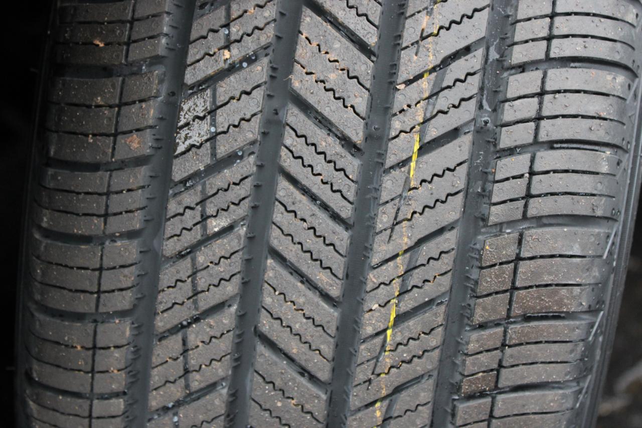 Toyota Camry SE 2024