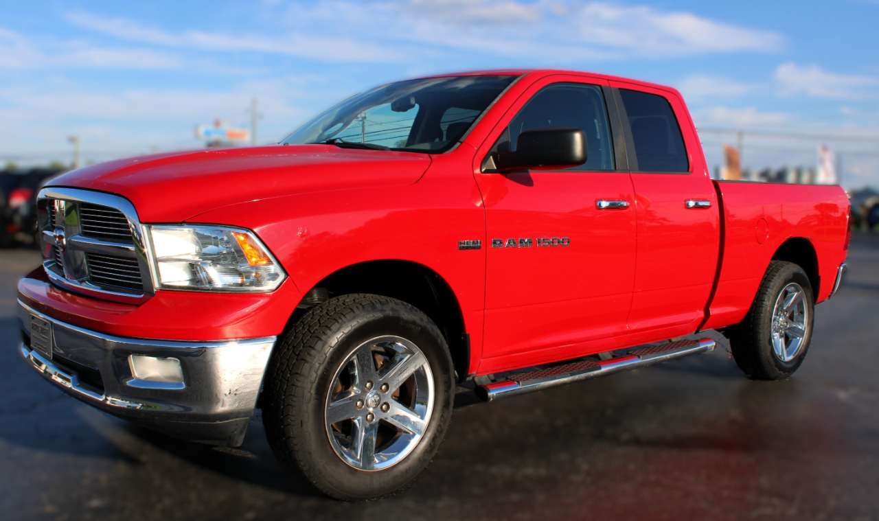 2012 Ram 1500 SLT photo 9