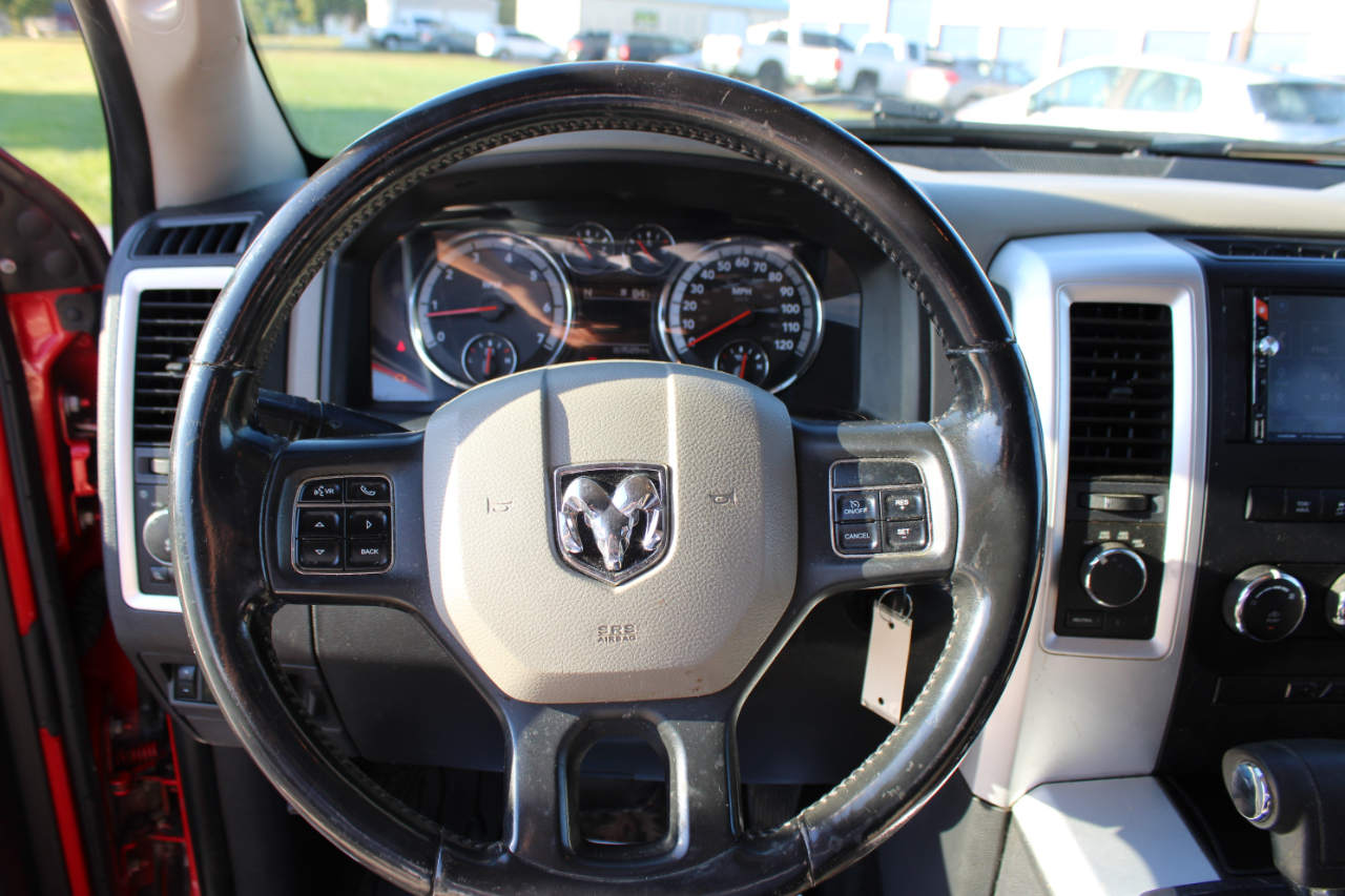 2012 Ram 1500 SLT photo 15