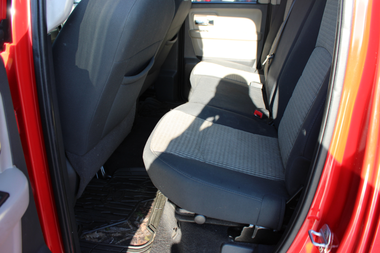 2012 Ram 1500 SLT photo 28