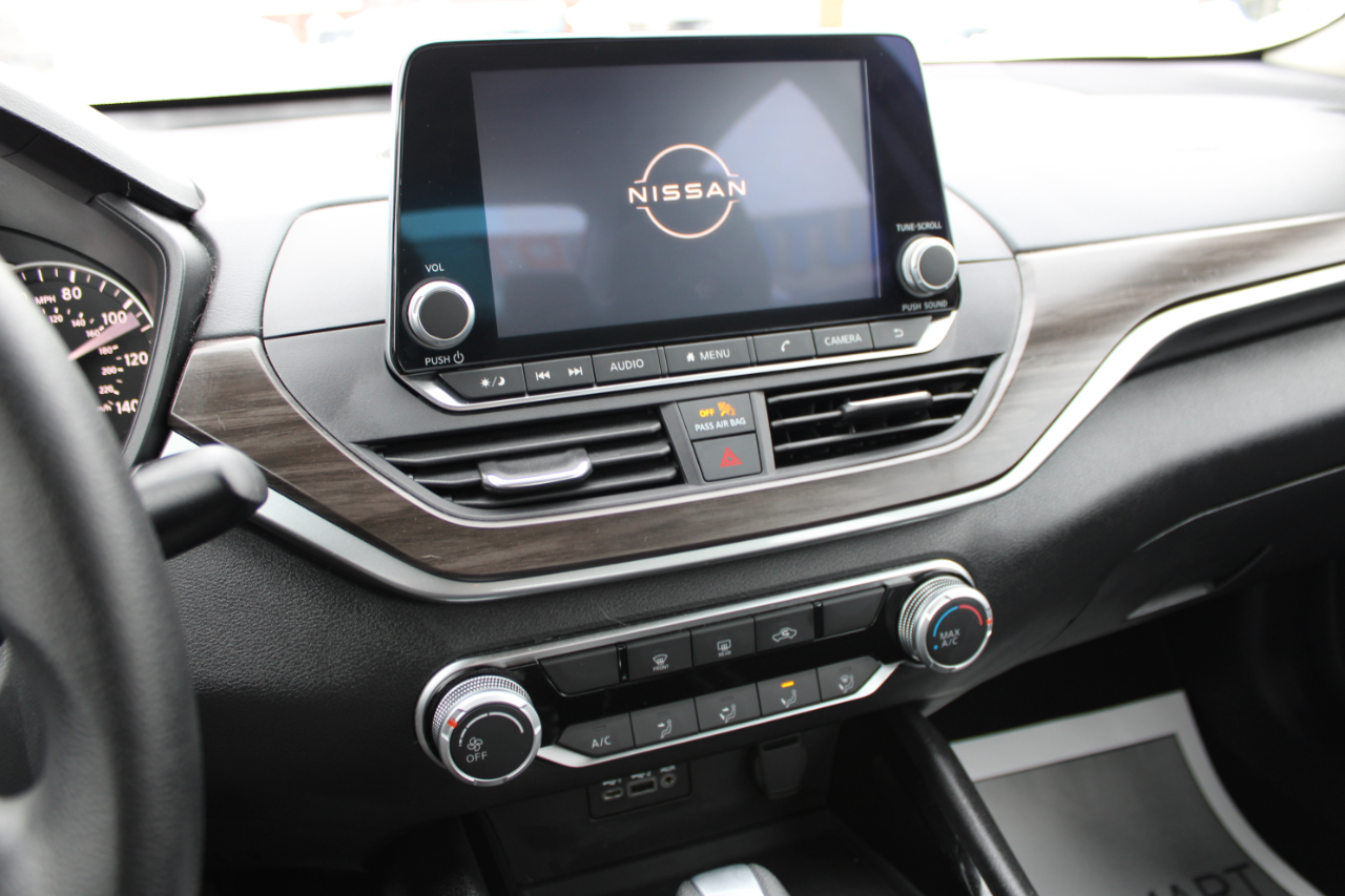 Nissan Altima 2.5 SV AWD 2024