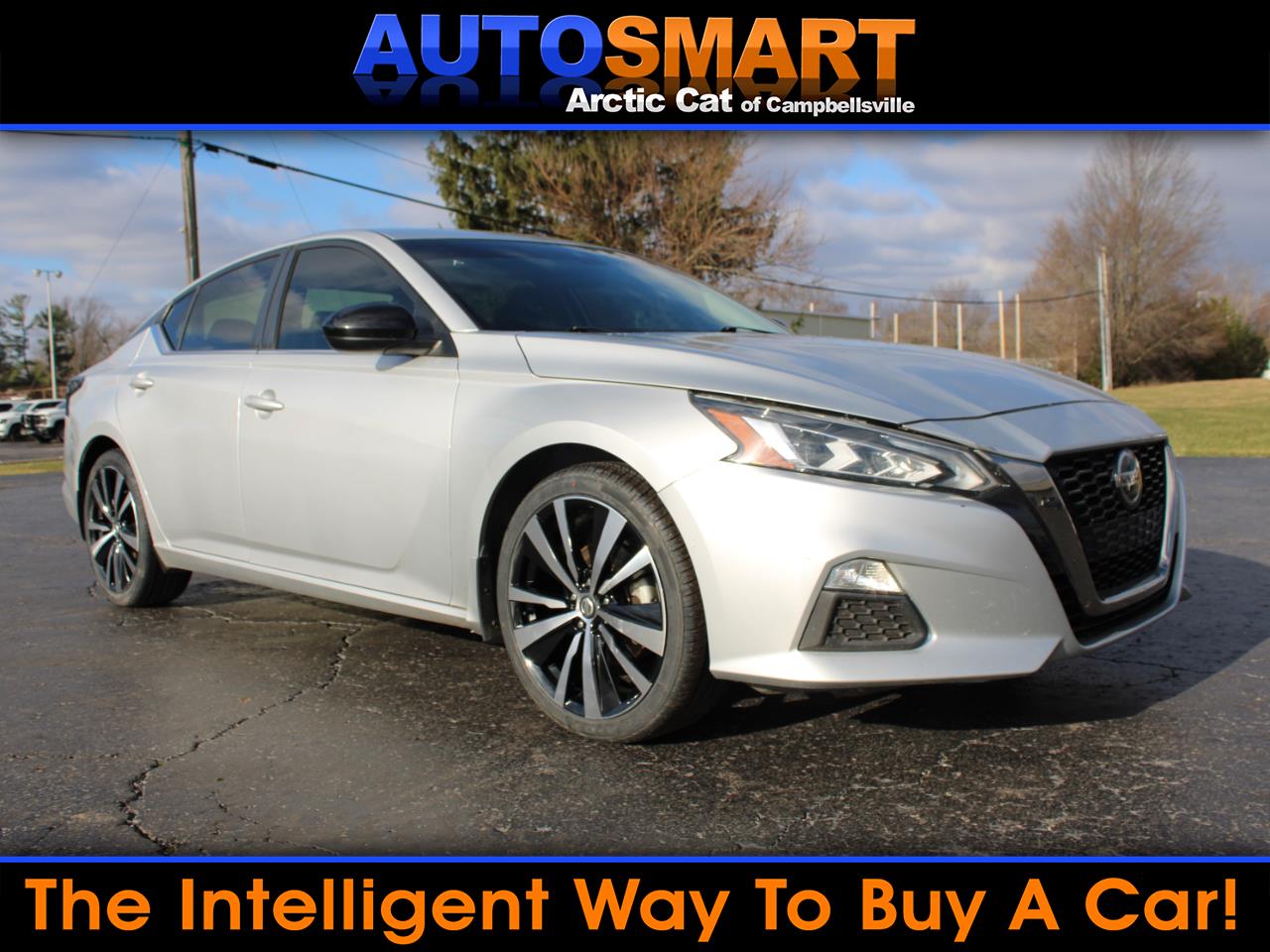 2021 Nissan Altima SR's photo