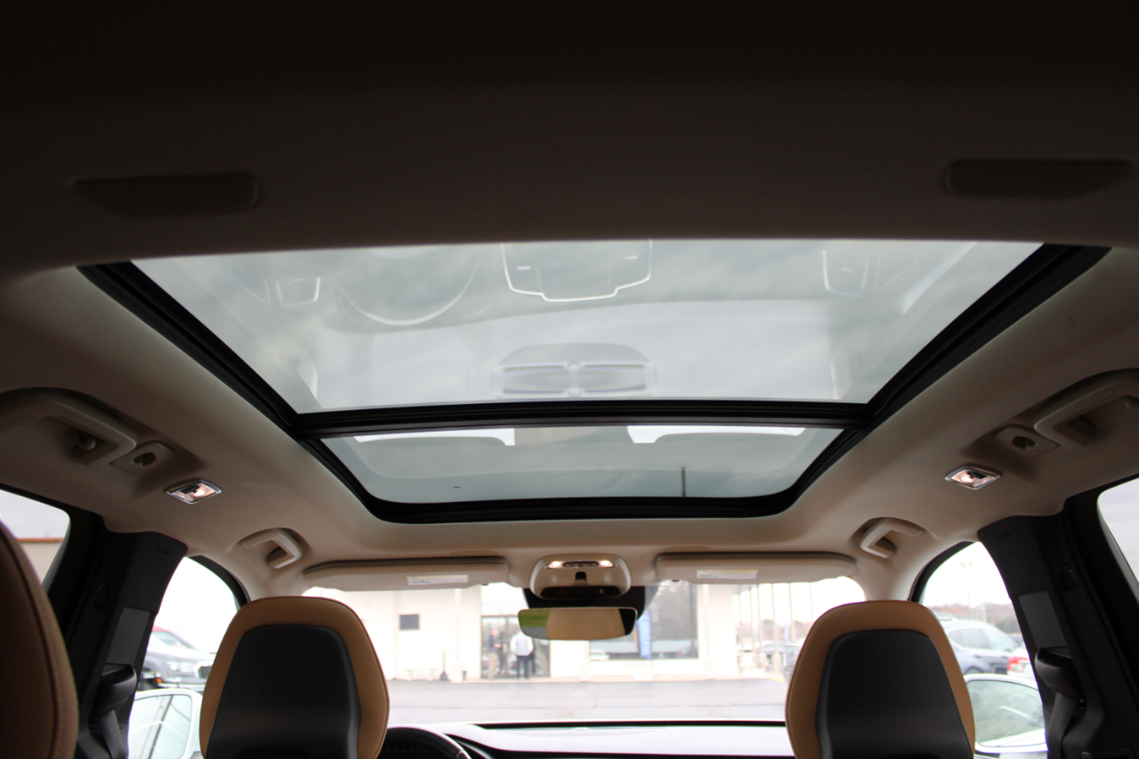 Volvo XC90 T6 Momentum AWD 2016