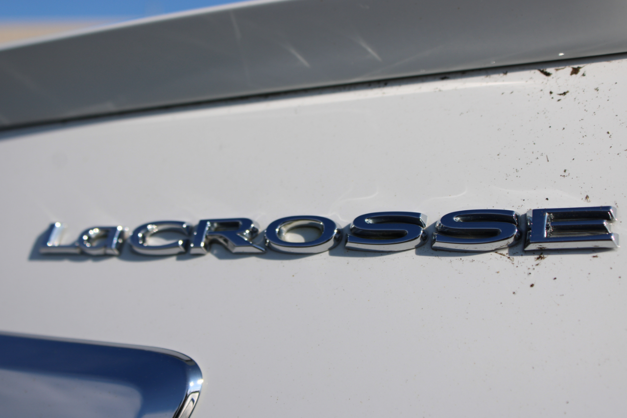 Buick LaCrosse CX 2011