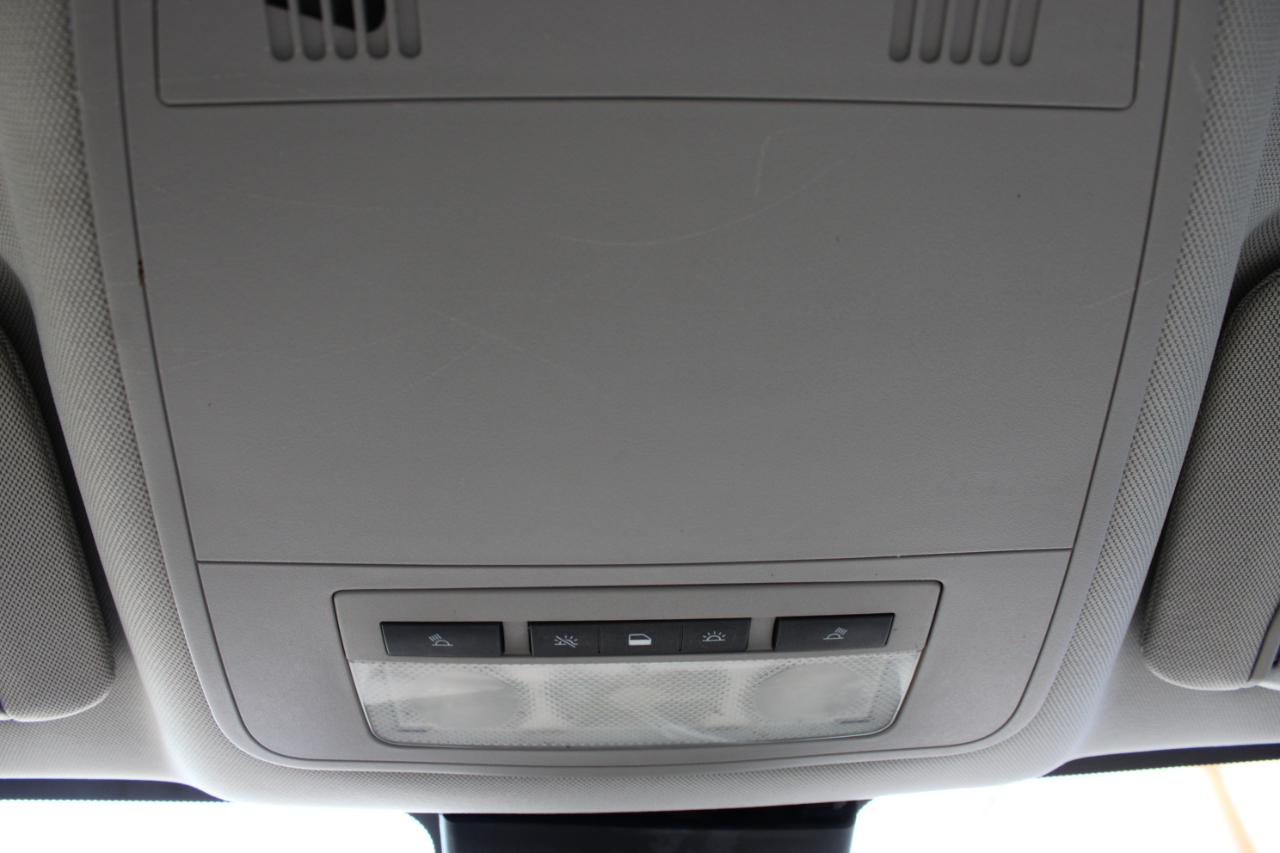 Buick LaCrosse CX 2011