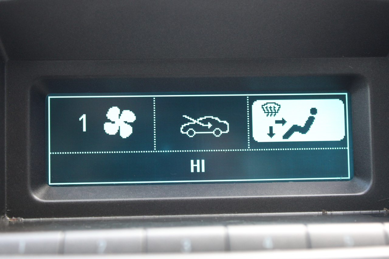 Buick LaCrosse CX 2011