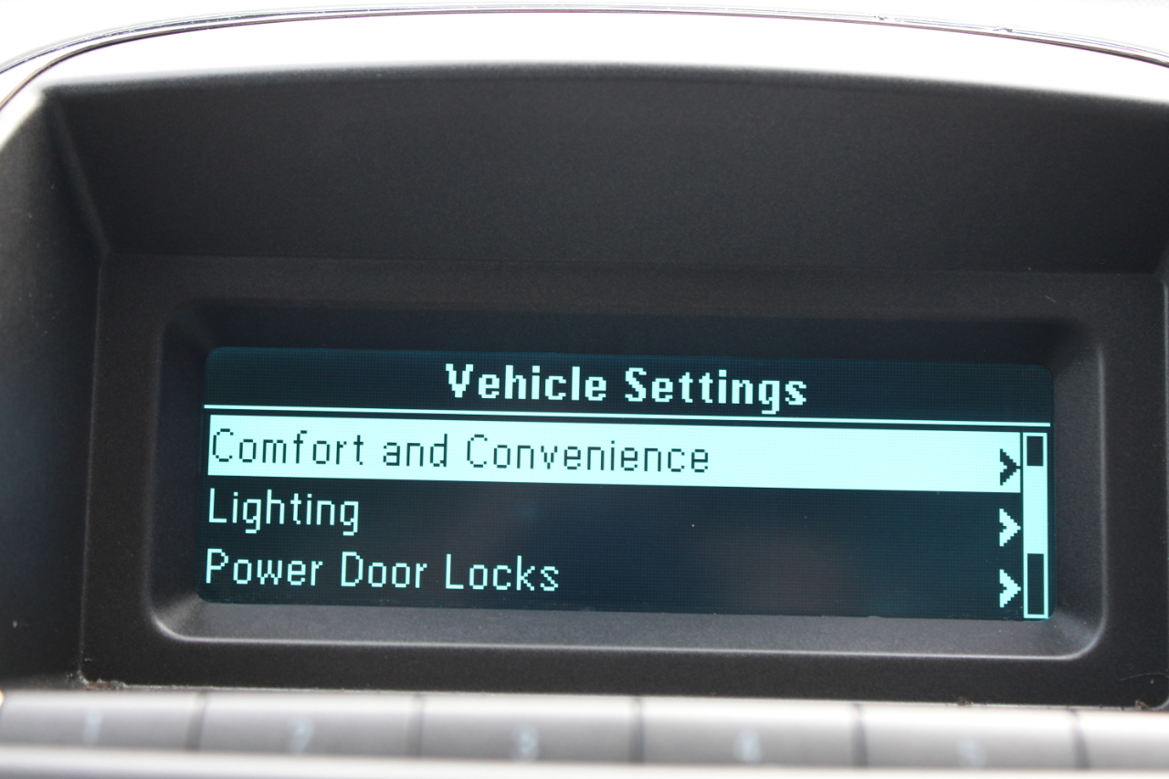 Buick LaCrosse CX 2011