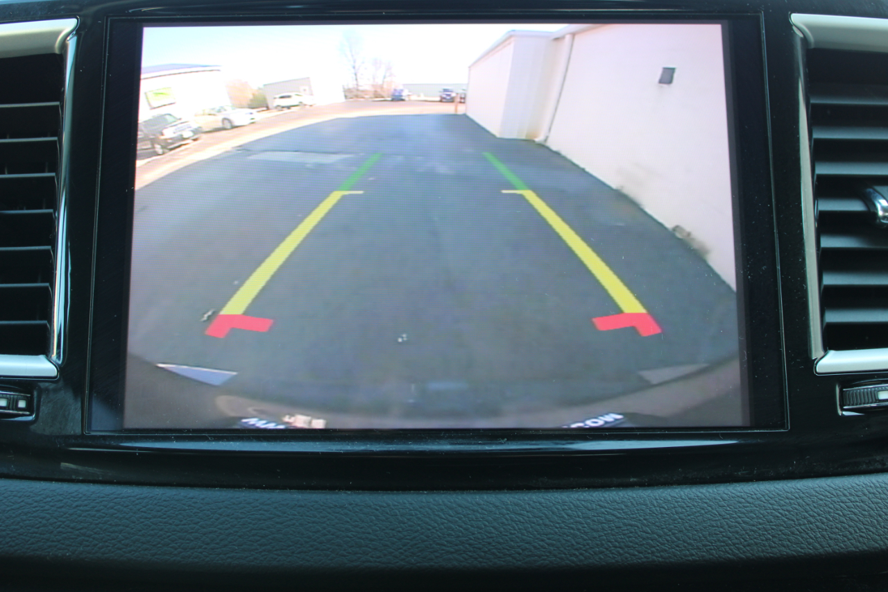 Chrysler Pacifica Touring L 2023