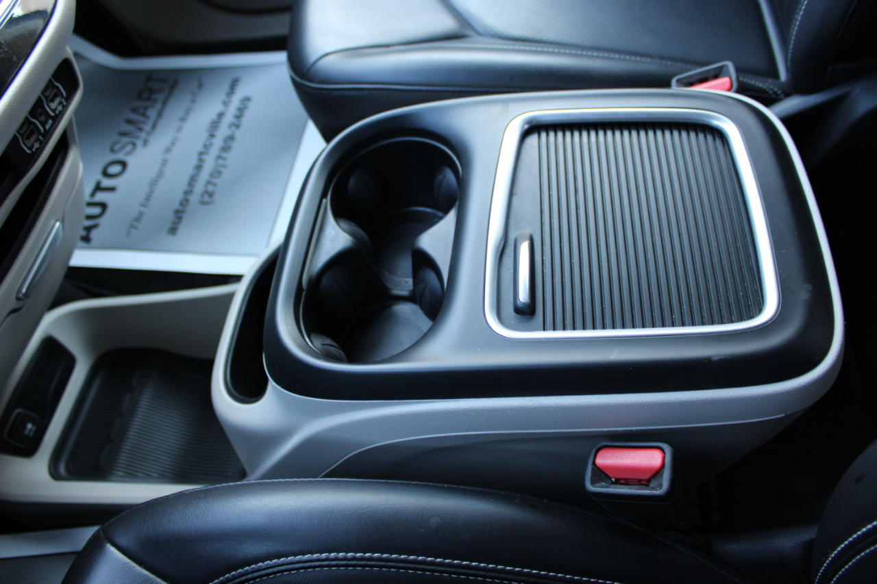 Chrysler Pacifica Touring L 2023