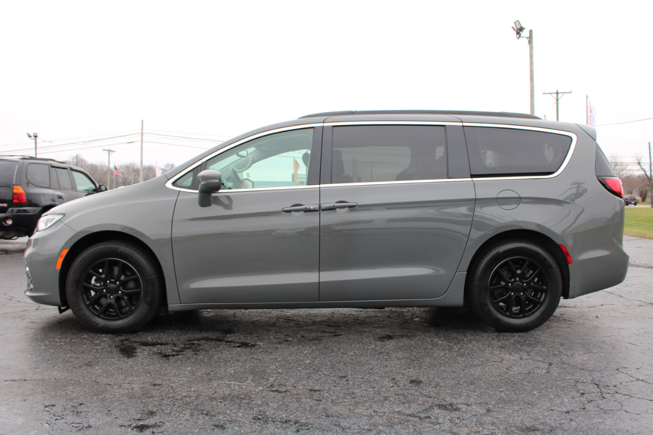 Chrysler Pacifica Touring-L 2022