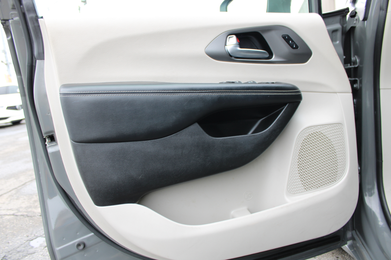 Chrysler Pacifica Touring-L 2022