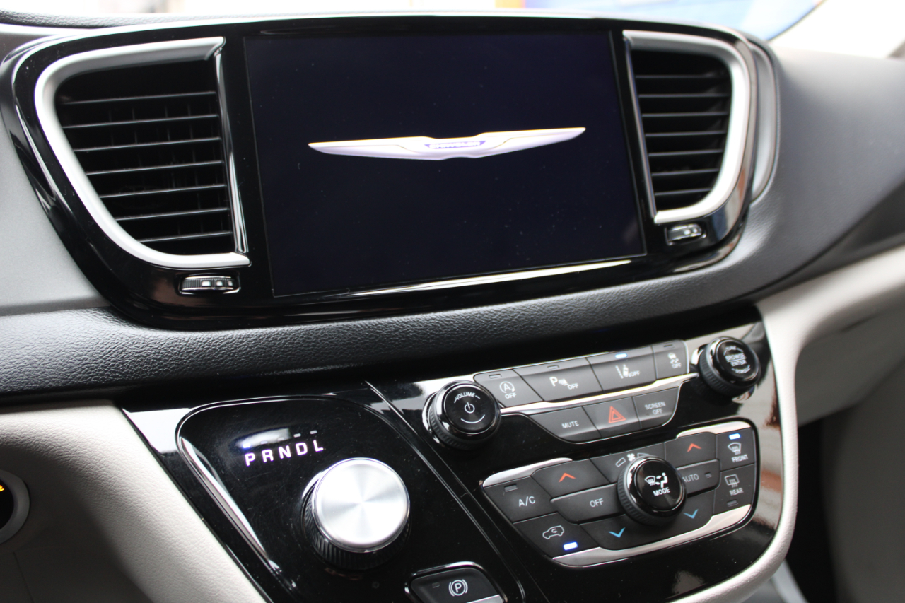 Chrysler Pacifica Touring-L 2022