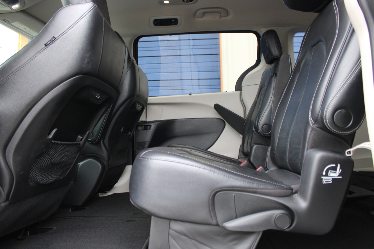 Chrysler Pacifica Touring-L 2022