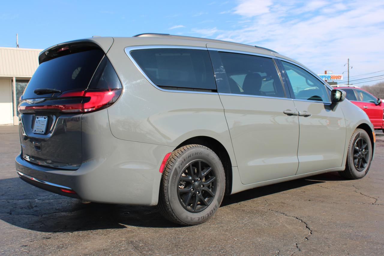 Chrysler Pacifica Touring-L 2022