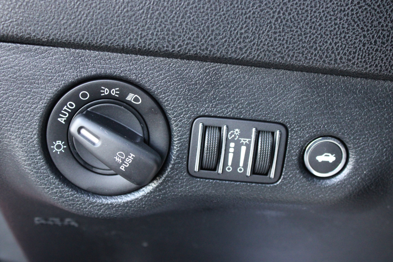 Dodge Charger SXT Plus 2018