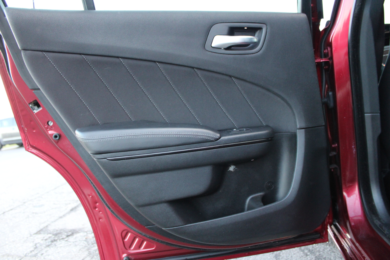 Dodge Charger SXT Plus 2018