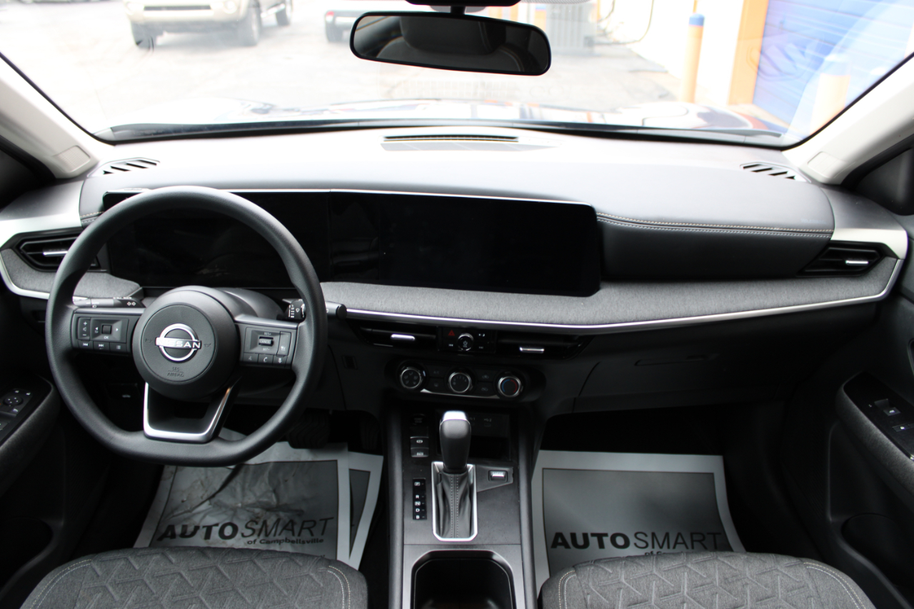 Nissan Kicks SV 2025